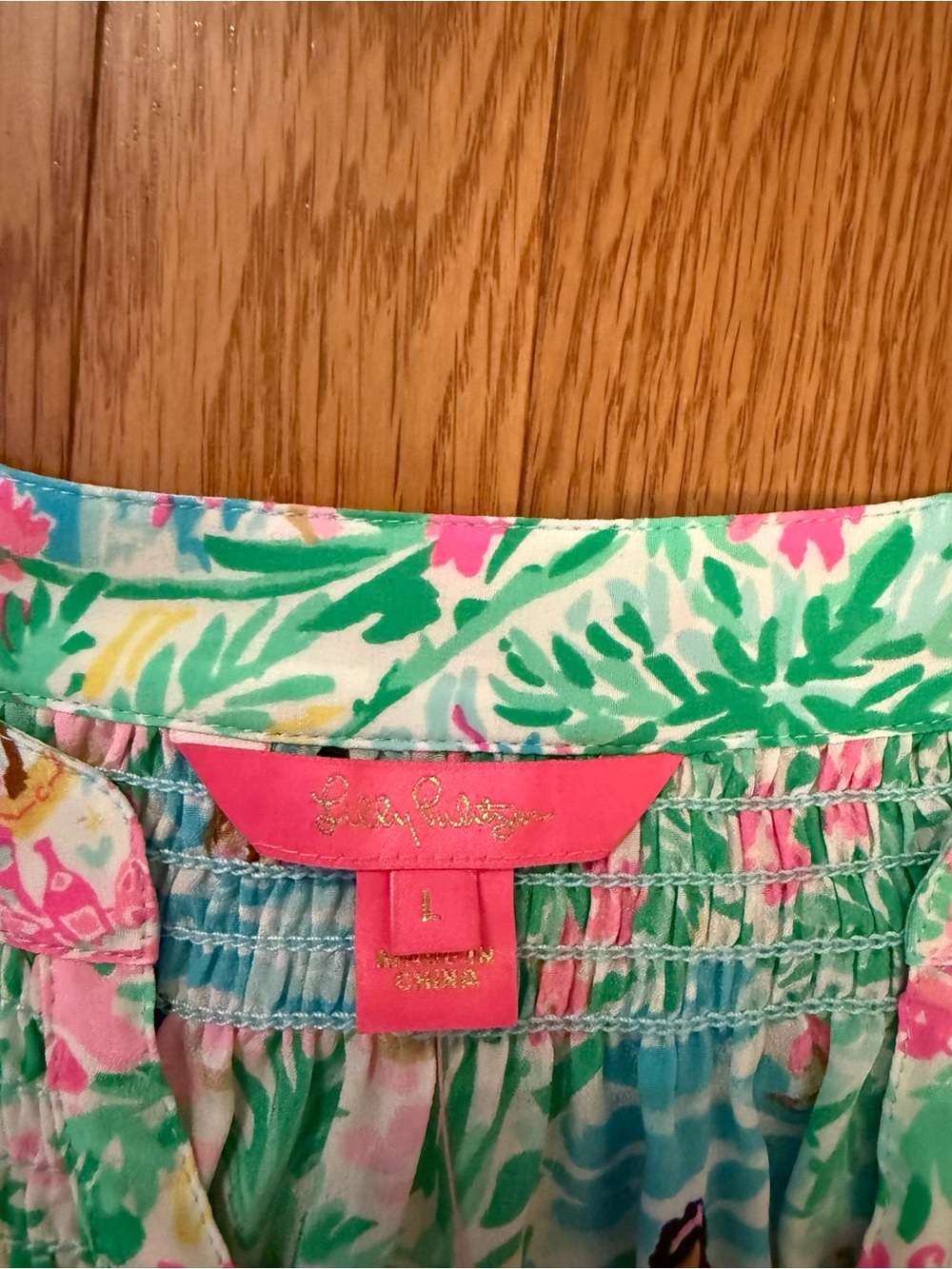 NWT Lilly Pulitzer Elsa top sz L - Picture 3 of 5